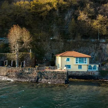 Melody By Aura Luxury Collection *