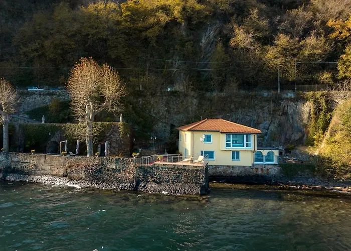 Melody By Aura Luxury Collection *